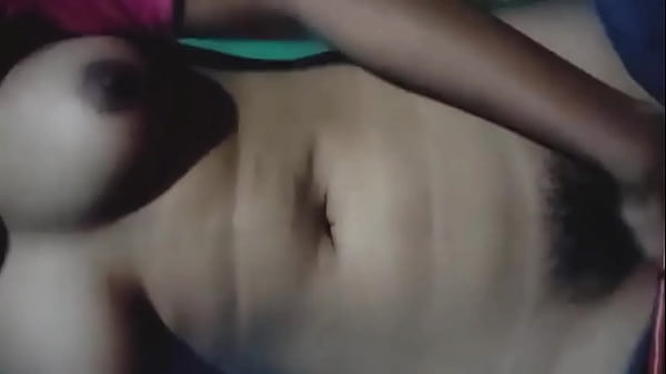 sri lankan ladki ne pahli baar dikhaya tight choot