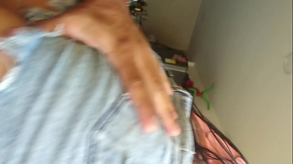 went to visit my friend and his wife receives me riding my cock in the living room and take me to her room