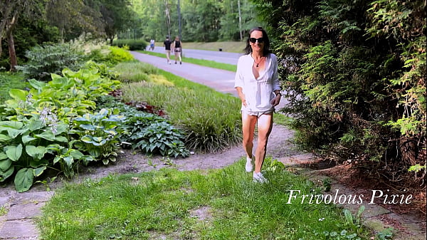 Wild Public Flashing: Pissing, Masturbating to Orgasm & Train Excitement!