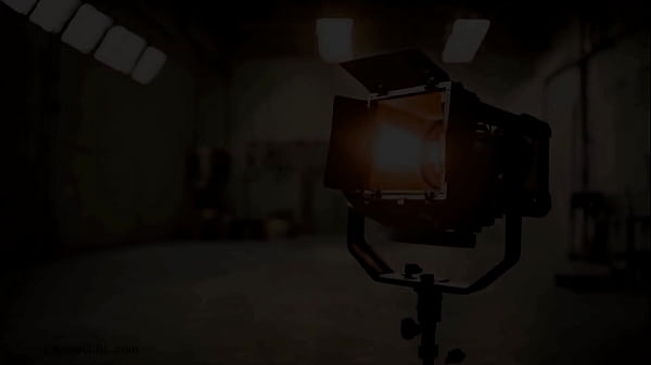 Mesmerizing Brunette Beauty shows her sexy body