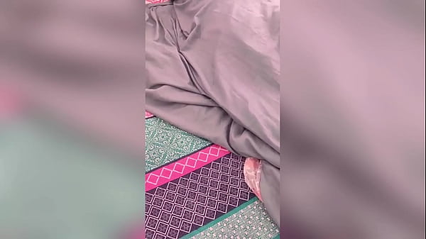 MI CUÑADA SOLO ME PIDIO UN MASAJE, COMO ES QUE TERMINÓ CON EL CULITO CHORREADO DE LECHE?