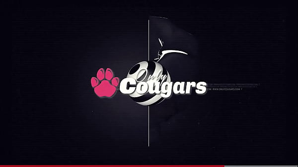 MILF Savana Styles Spreads Her Pussy Lips Wide For Some Dick