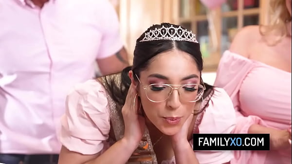 Teen stepdaughter gangbang for her 18th birthday – Wendy Raine